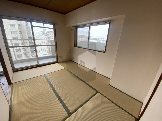 パラツィーナ小阪の和室
