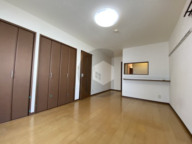 フジパレスフォンターナ1番館の寝室