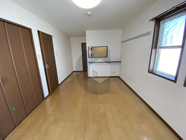 フジパレスフォンターナ1番館の洋室