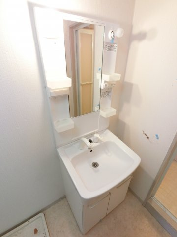 レジデンス船橋の独立洗面台