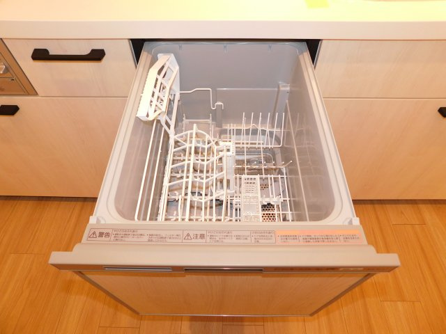 コープ野村新瑞橋2棟のキッチン|◇食洗機◇　　家事の負担を軽減する便利な食洗機付き！