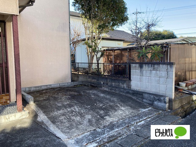 K-HOUSE藤木の駐車場