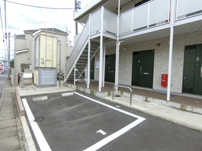 【駐車場】 | リブリ・二十世紀が丘