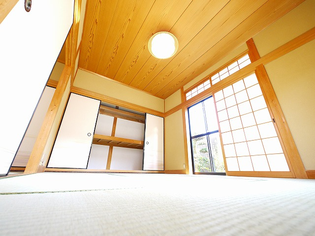 小西貸家の和室|日本らしい落ち着いた雰囲気の和室です