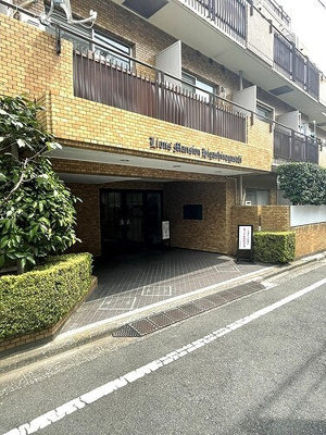 【エントランス】 | ライオンズマンション東長崎 | エントランス外観