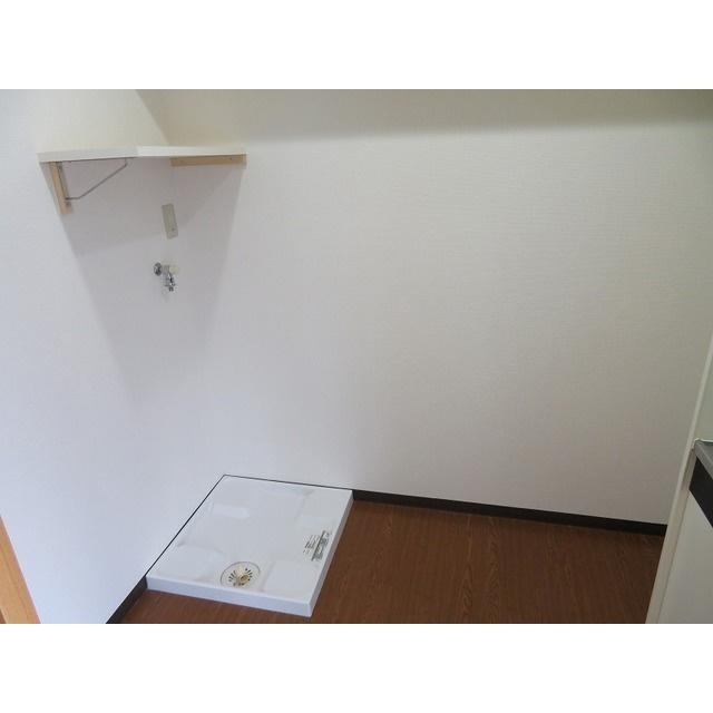 吉川ビルのその他|室内洗濯機置き場