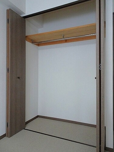 ライオンズマンション裏参道第２の収納|玄関側洋室収納※前回募集時／2022年2月の写真
