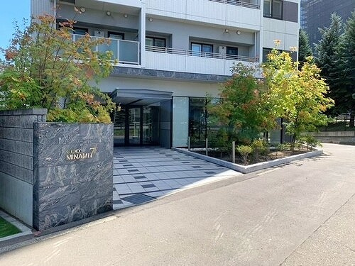 クリオ南７条のその他|マンション入口
