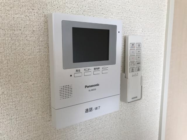 フォルトゥナの内装|カメラ付インターホン