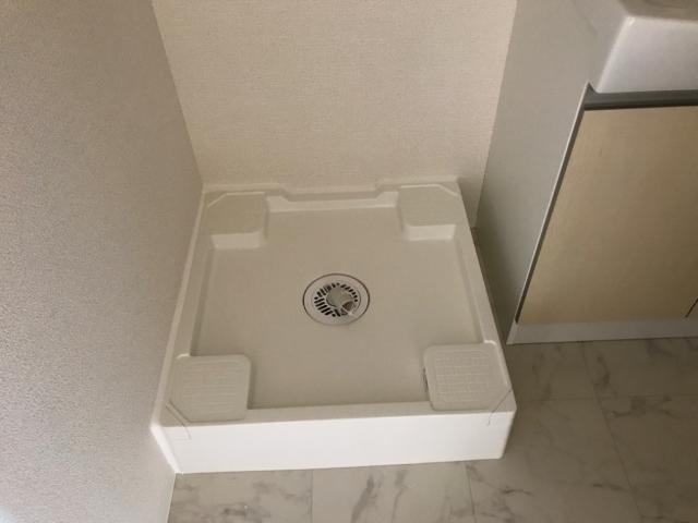 フォルトゥナのその他|洗濯機置場