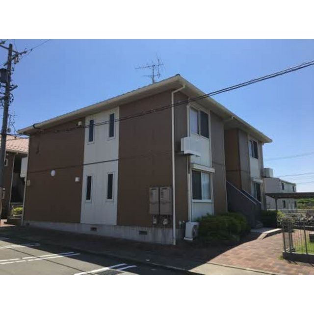 瑞穂市牛牧のアパートの外観