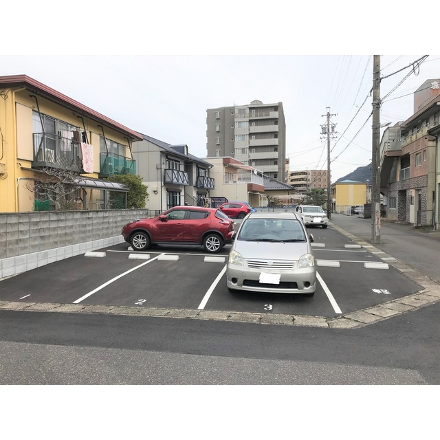 岐阜市早田東町９丁目の駐車場の駐車場