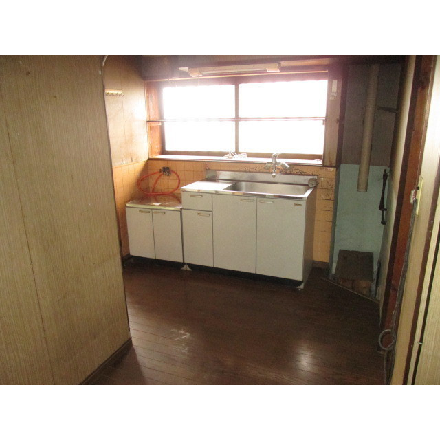 柳津町東塚５丁目貸家のキッチン