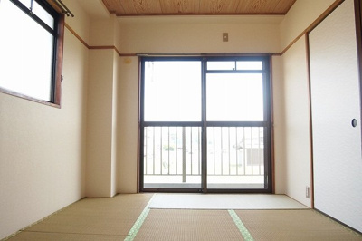 【内装】 | ボヌール仲嶌A棟 | 和室6帖