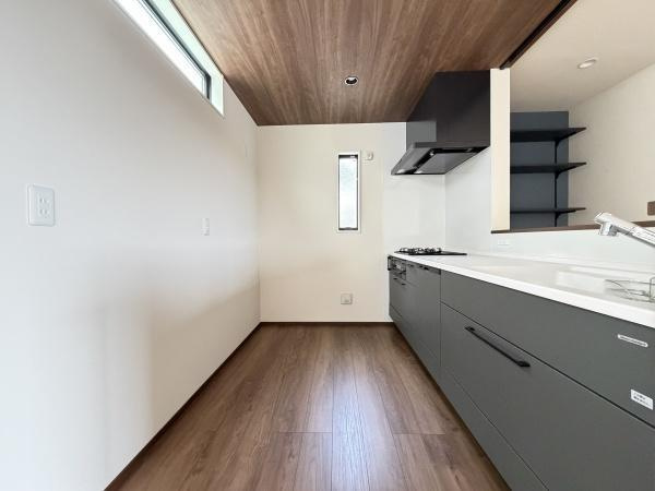 横浜市南区清水ケ丘の新築一戸建の外観：施工例|同じ施工会社が建築した施工例です。