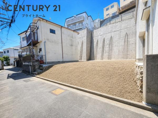 横浜市中区鷺山の新築一戸建の前面道路含む現地写真|周辺環境も合わせてご案内させて頂きます！
お気軽にお問い合わせ下さい！