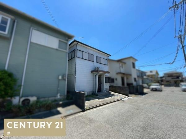 和歌山市布施屋　中古戸建の前面道路含む現地写真
