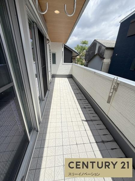 港区市岡4丁目中古戸建のバルコニー