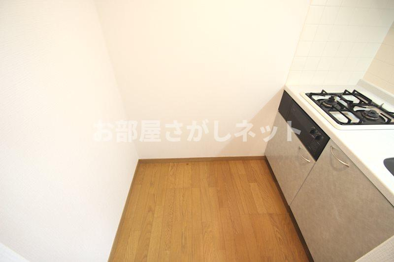 メインステージ青山【おとり物件なし】#学生・社会人にオススメ！初期費用分割払いOK！の居間・リビング