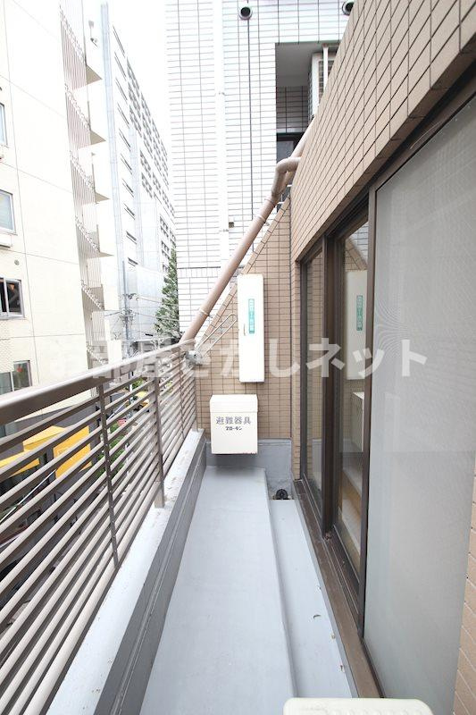 メインステージ青山【おとり物件なし】#学生・社会人にオススメ！初期費用分割払いOK！のバルコニー