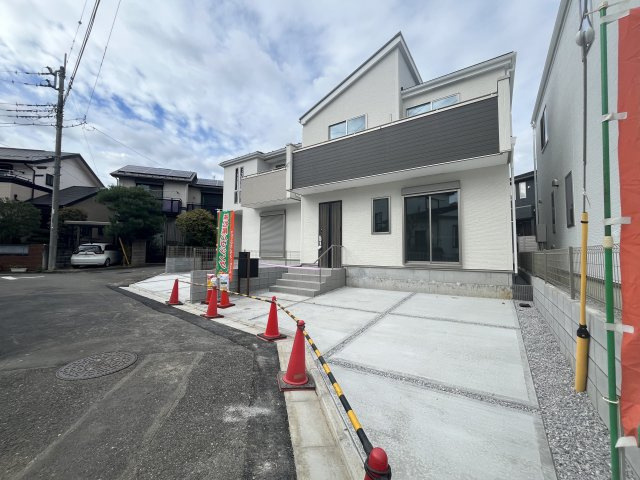所沢市山口　2号棟の外観|【外観】駐車スペース2台可能！