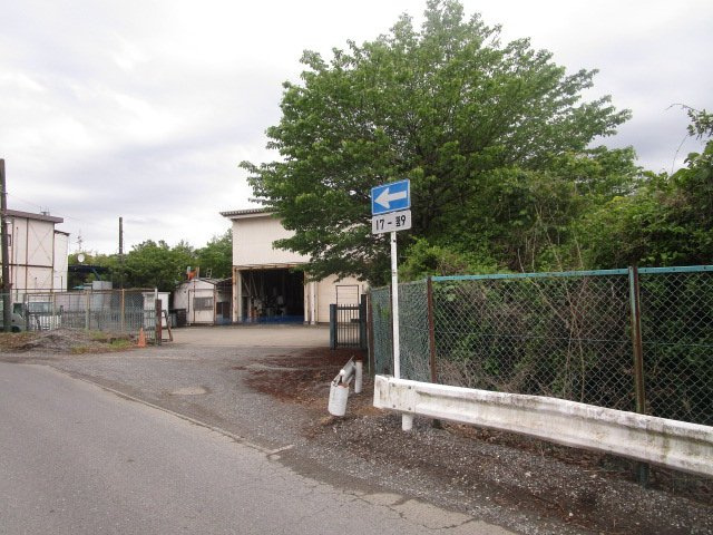 横浜市旭区善部町の倉庫の周辺
