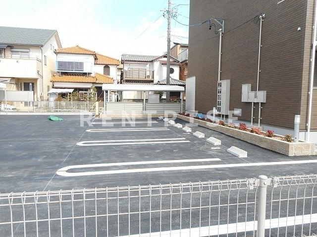 モダンｋｍⅡの駐車場|駐車場