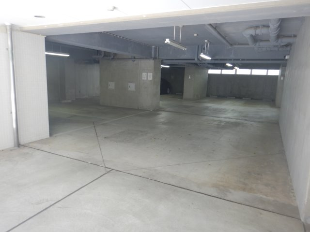 ブランクレア代々木公園の駐車場