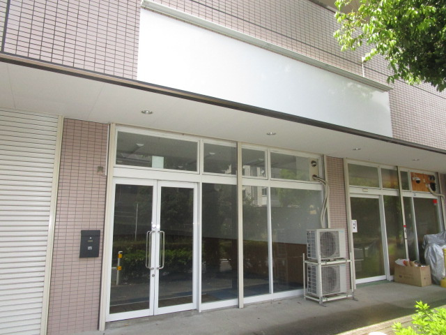 横浜市都筑区牛久保西２丁目の店舗事務所