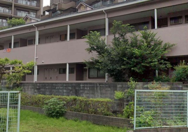 ラフレシア山崎の外観