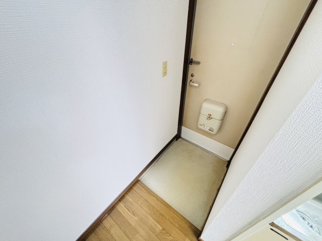 青雲荘のエントランス|別号数タイプ