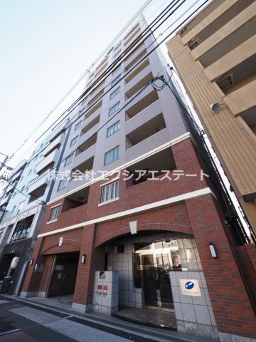 クラウンハイム西田辺の外観
