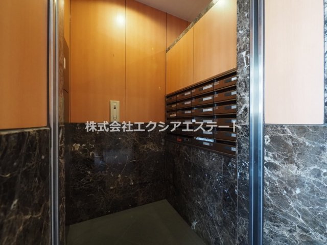 クラウンハイム西田辺のその他共用部分