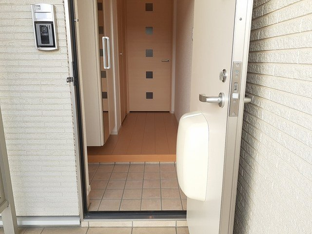 ベッラ・ヴィスタ　Ⅱの玄関|ゆったりとした玄関です