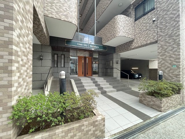 ライオンズシティ池袋のエントランス