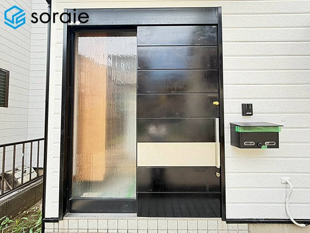 川越市岸町1丁目　中古戸建の玄関|2026/7/24撮影