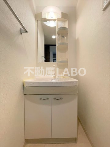 ジュネーゼみなと弁天町の洗面所