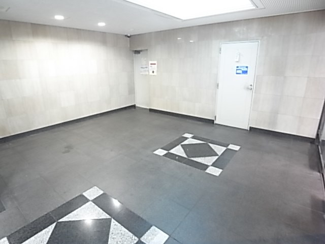 朝日プラザツインテージ神戸EASTのロビー
