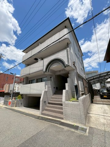 ヴォーン夙川の外観
