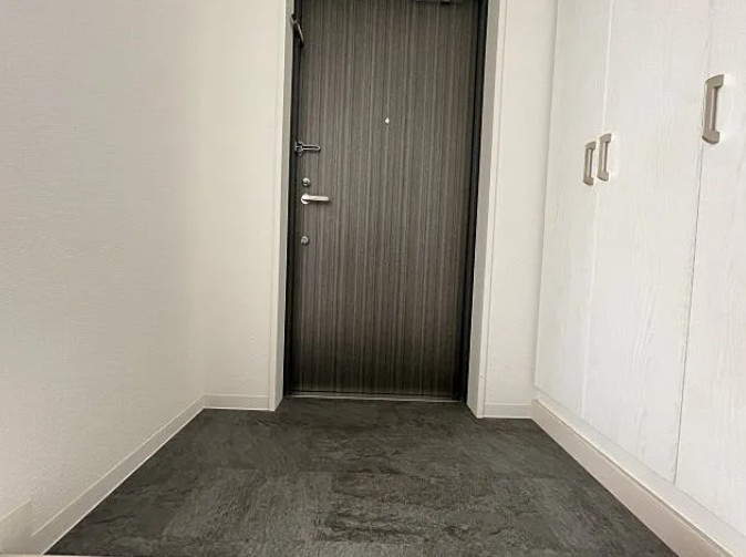 レジェンダリーガーデン赤羽ウェストビューの玄関