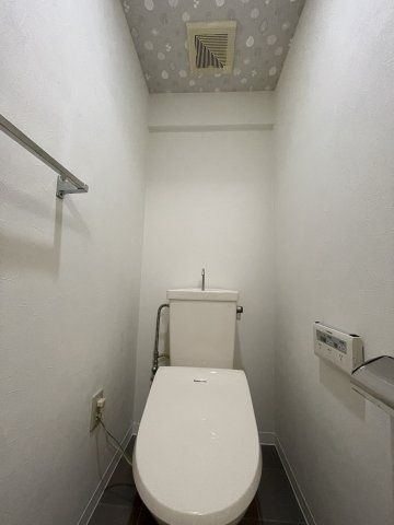 ライオンズマンション神戸明泉寺のトイレ