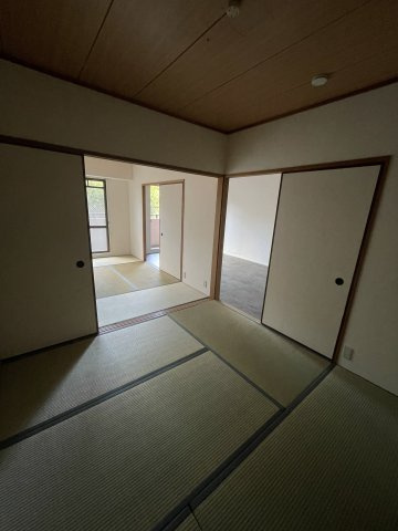 ライオンズマンション神戸明泉寺の和室