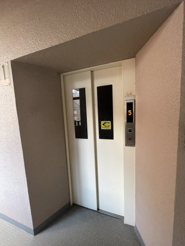 ライオンズマンション神戸明泉寺のロビー