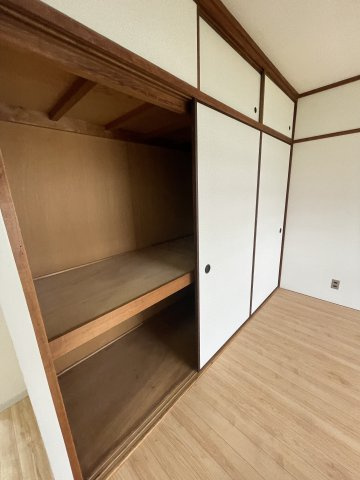 高倉台1団地２号棟の収納