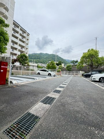 ＵＲグリーンヒルズ六甲の外観