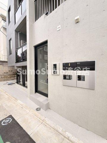 SCENE. Meguro Sauna Residenceの駐車場
