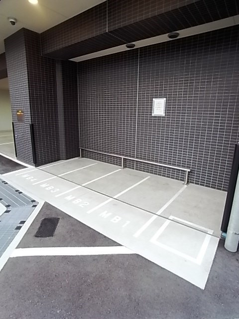 神戸市中央区下山手通９丁目の賃貸マンションの外観