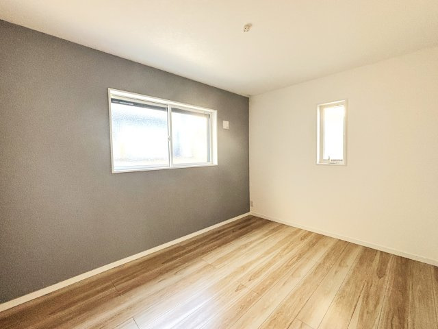 厚木市妻田南１丁目　新築一戸建の洋室|2階6帖ウォークインクローゼット付洋室