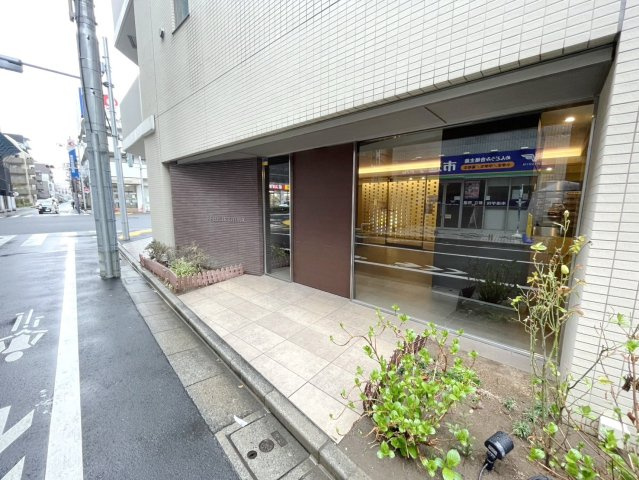 レルシール大島のエントランス