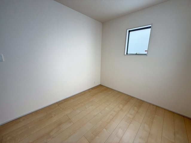 ■■南城市大里高平-1号棟（全3棟）の洋室|個人の部屋や寝室として使える洋室です